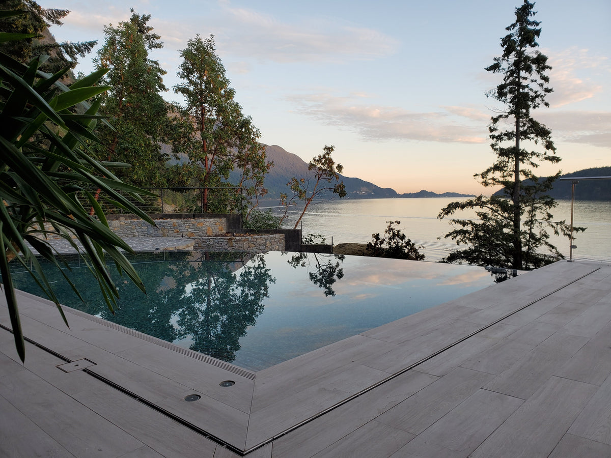 Landscape Drain pool application slot drain